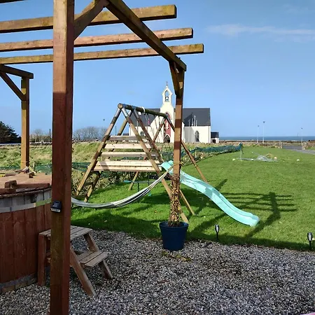 Easkey Hostel Apartmanhotel *