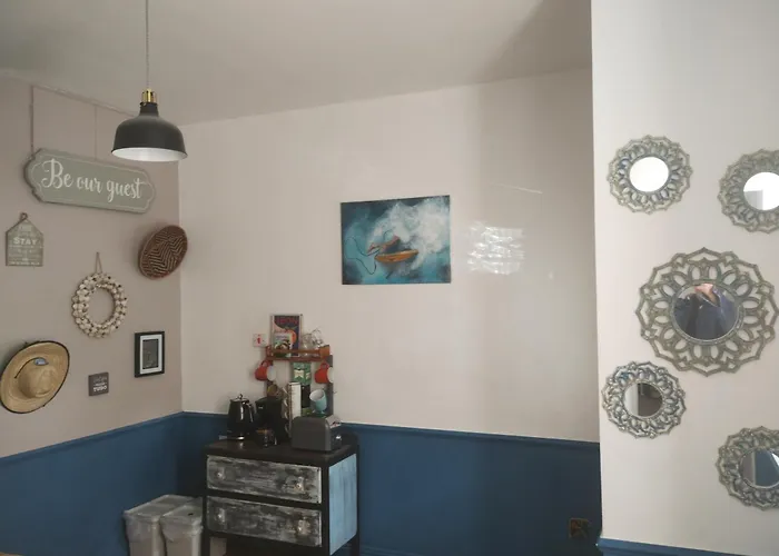 Easkey Hostel Aparthotel